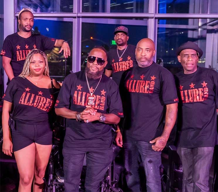 Allure Band